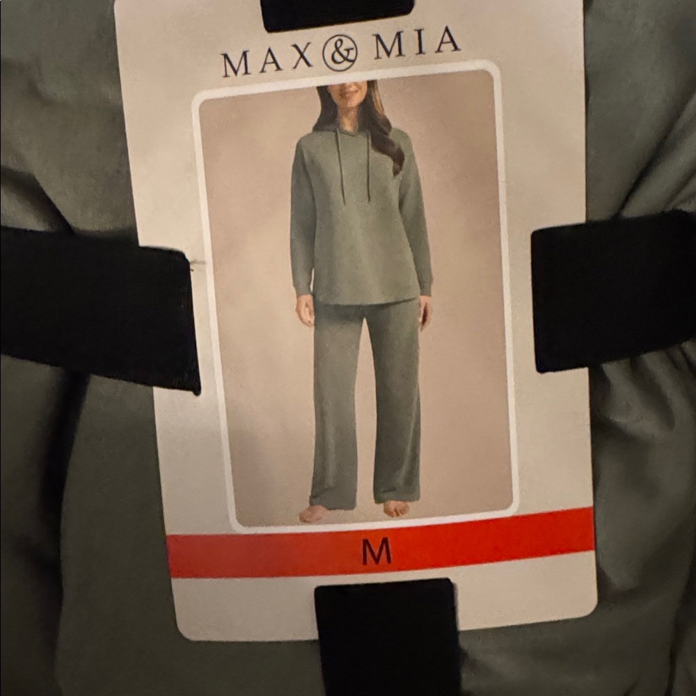 ❌ Sold Out 2 for $20 Max & Mia Sage Hoodie Lounge Set Ultimate Comfort Size M - Picture 8 of 10